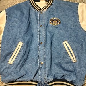 Walt Disney animal Kingdom winter jacket